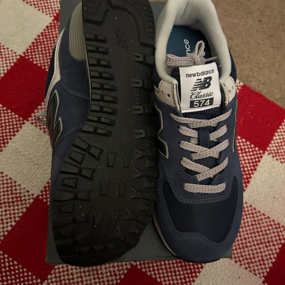 New Balance - Picture 5 of 6